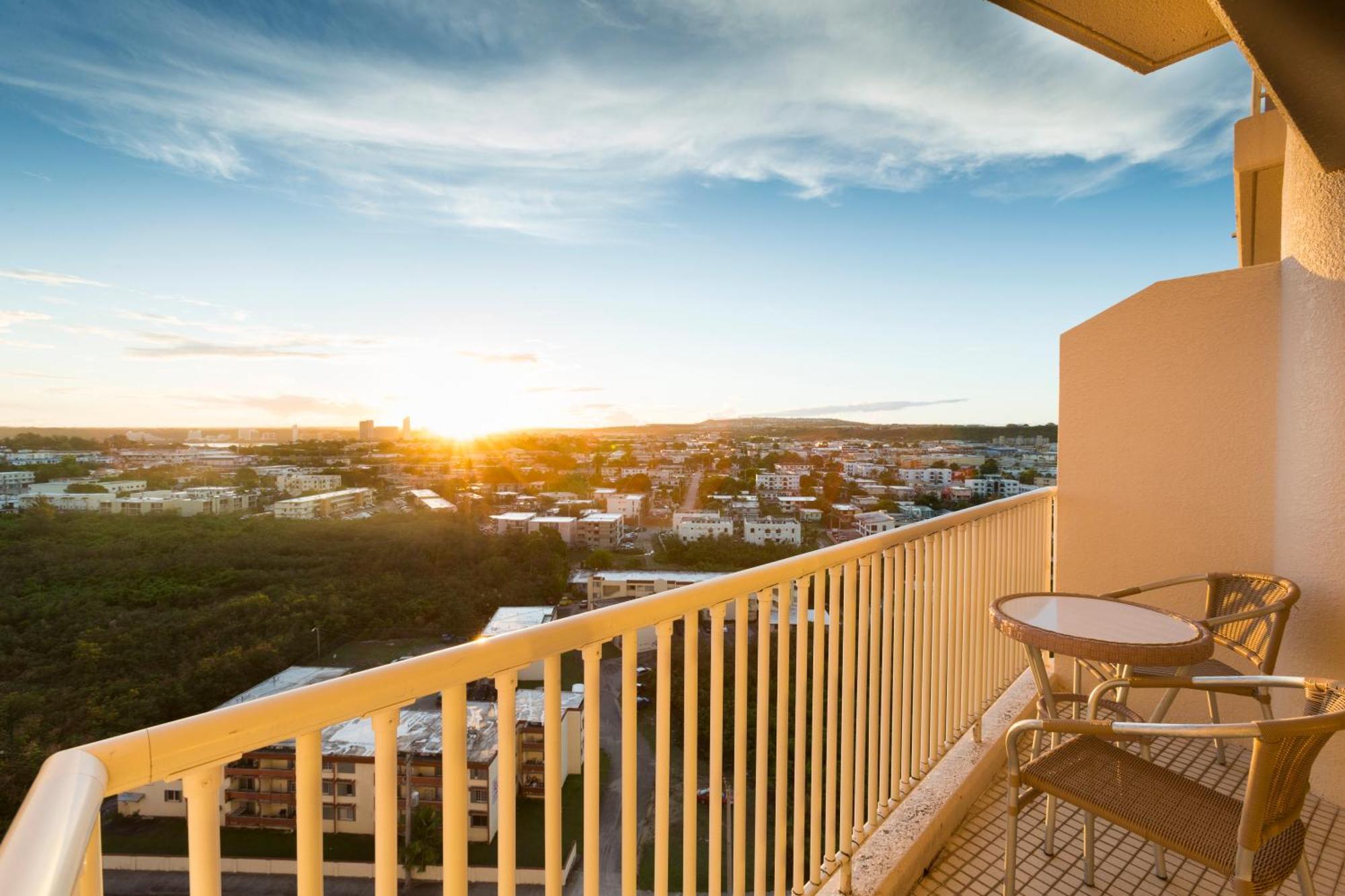 Hoshino Resorts Risonare Guam Tamuning Bagian luar foto