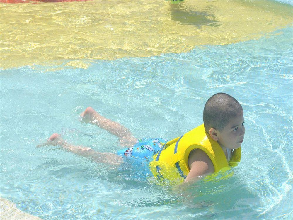 Hoshino Resorts Risonare Guam Tamuning Bagian luar foto